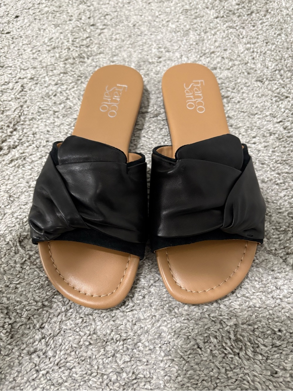 Franco Sarto Black Leather Knotted Slide Sandals with Tan Footbed Size 6 NEW